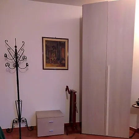 Le Ruote Frühstückspension 3*