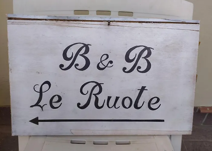 Le Ruote Bed & Breakfast 3*